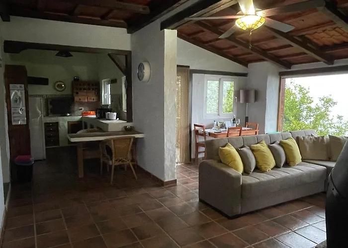 Casa Rural Con Bonitas Vistas
